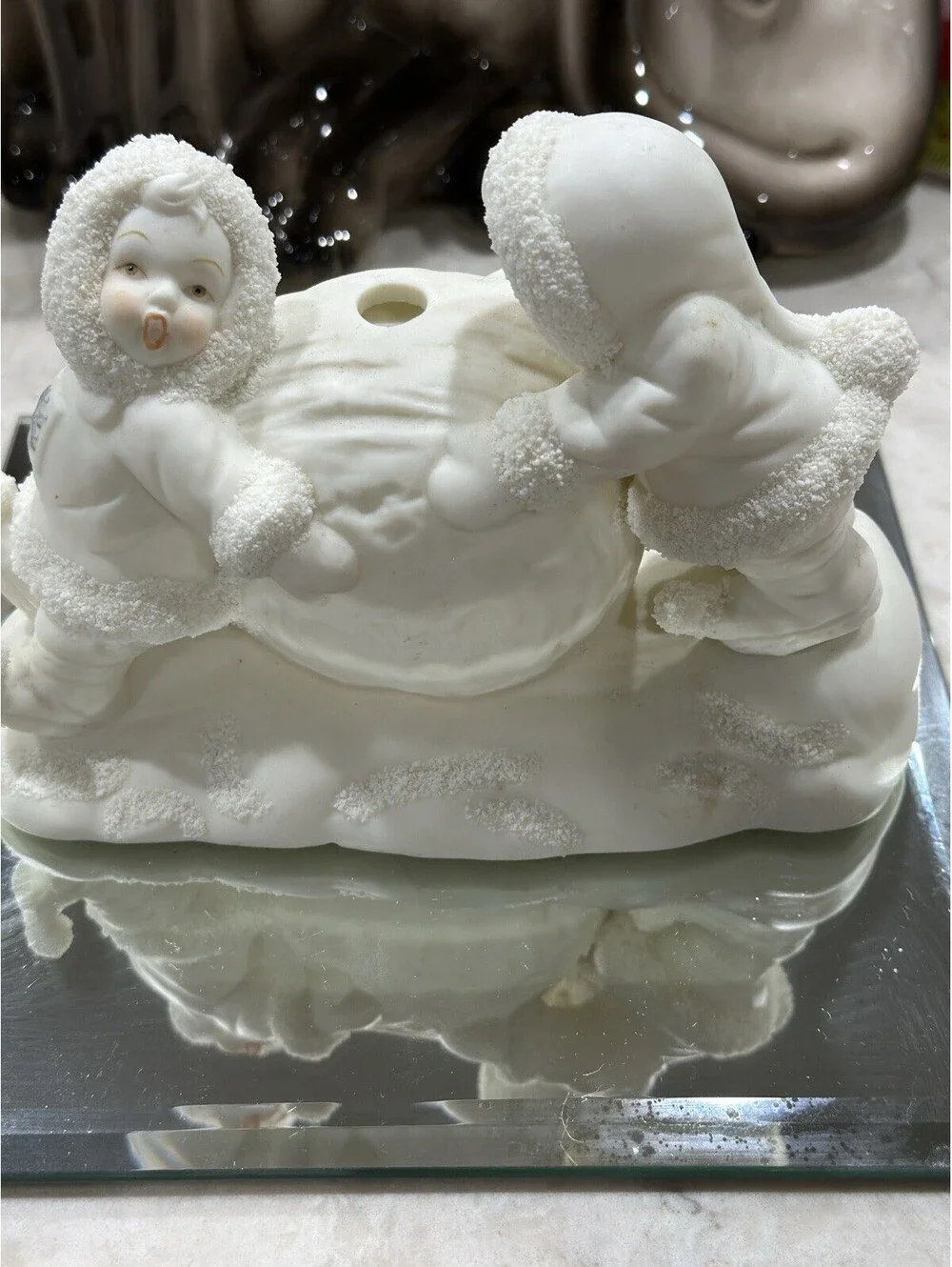 Department 56 Snowbabies figurine “Where Did He Go?” Two Snowy Friends